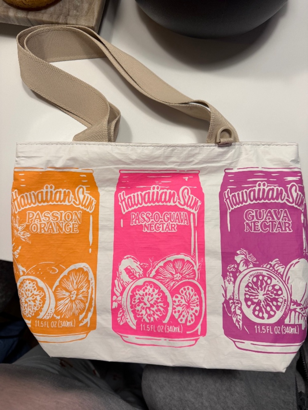 Aloha collection x Hawaiian Sun mini tote